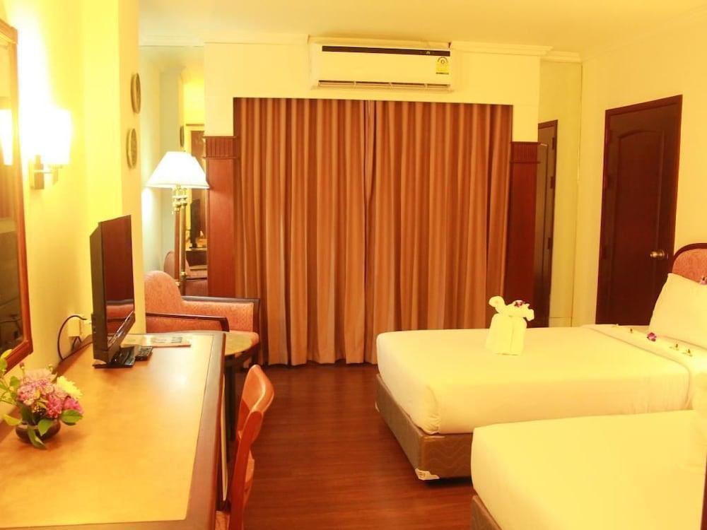 Mayflower Grande Hotel بيتسانولوك المظهر الخارجي الصورة