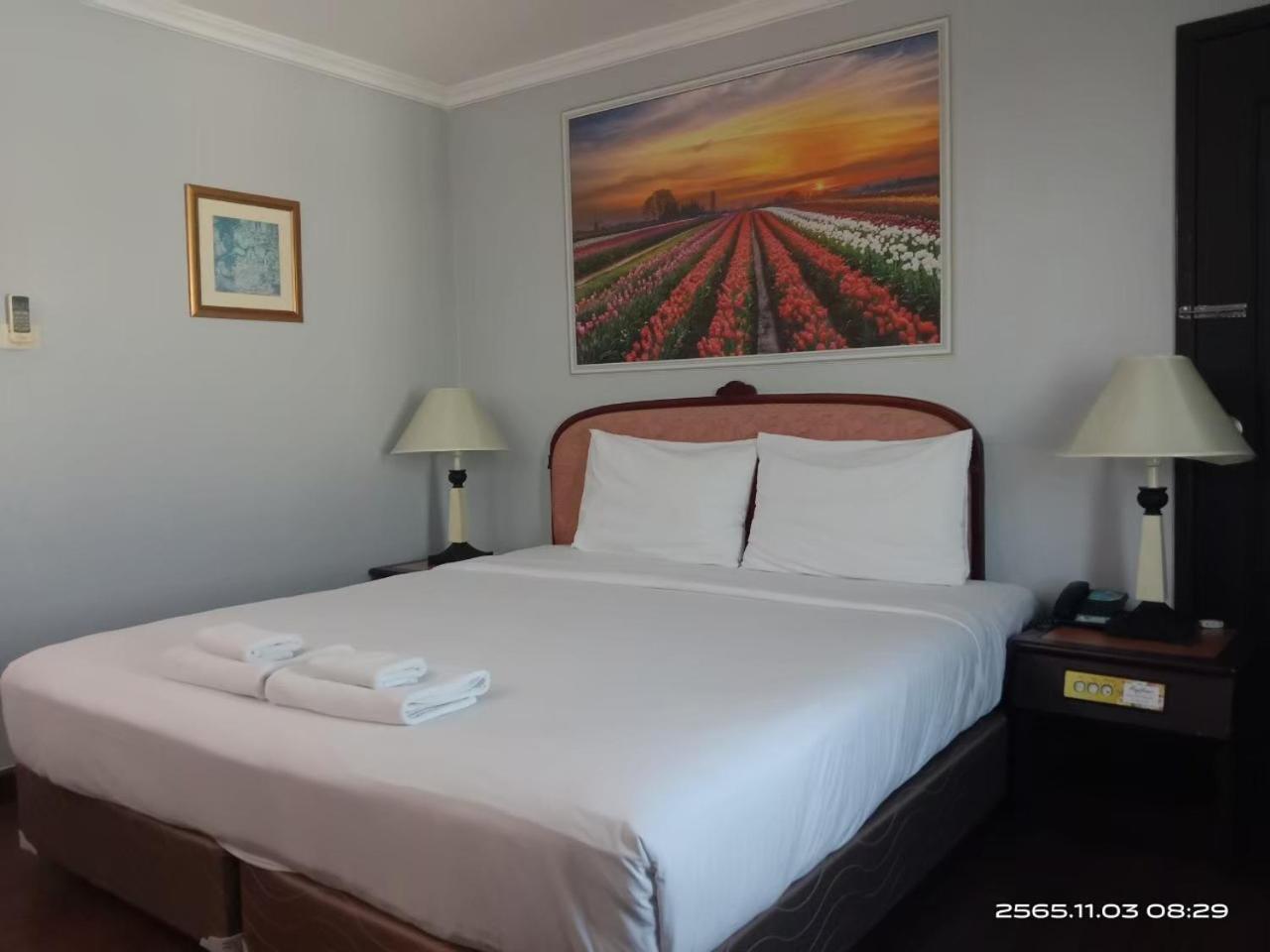 Mayflower Grande Hotel بيتسانولوك المظهر الخارجي الصورة